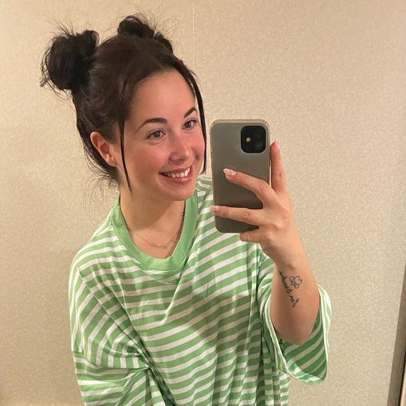 Meet your Posher, Marisa - Picture 1 of 1